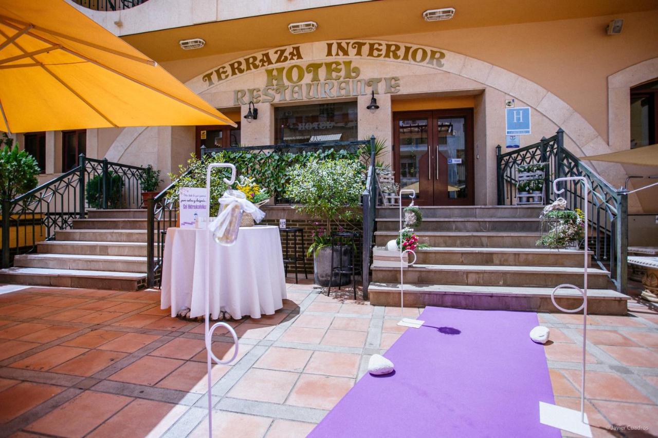 Hotel Avenida Beas de Segura Εξωτερικό φωτογραφία