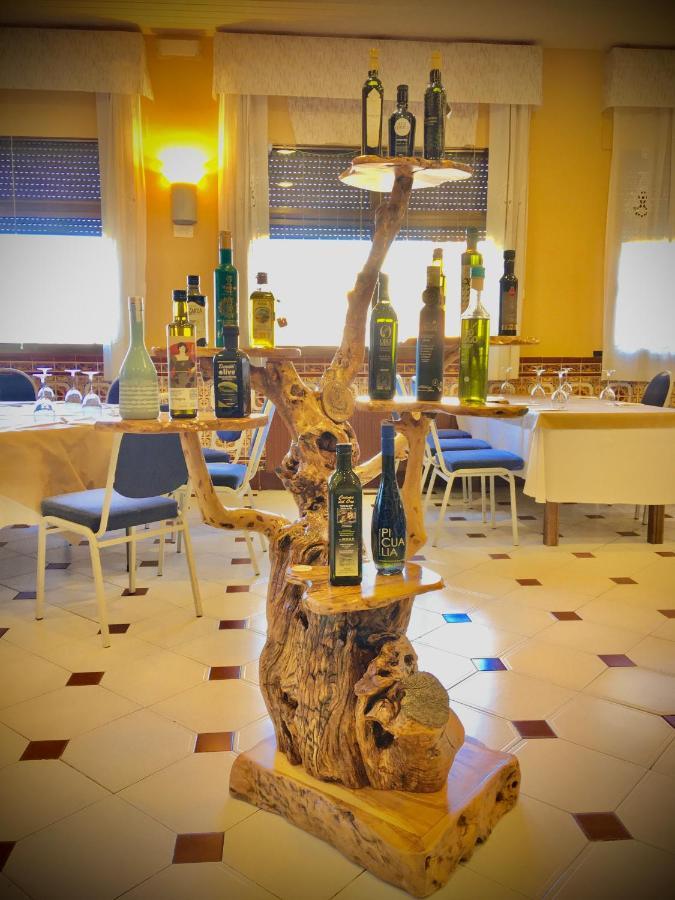 Hotel Avenida Beas de Segura Εξωτερικό φωτογραφία