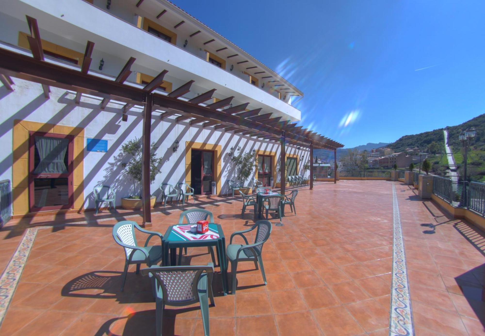 Hotel Avenida Beas de Segura Εξωτερικό φωτογραφία