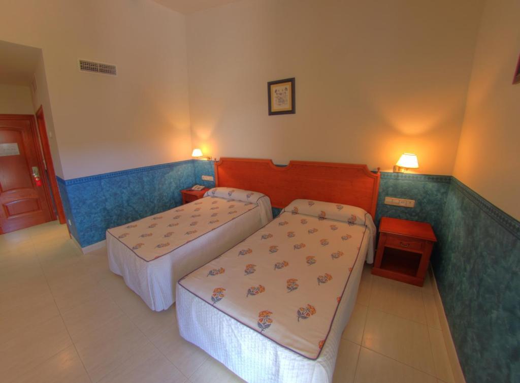 Hotel Avenida Beas de Segura Δωμάτιο φωτογραφία